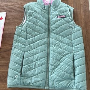 Vinyard Vines Girls Puffer Vest- L